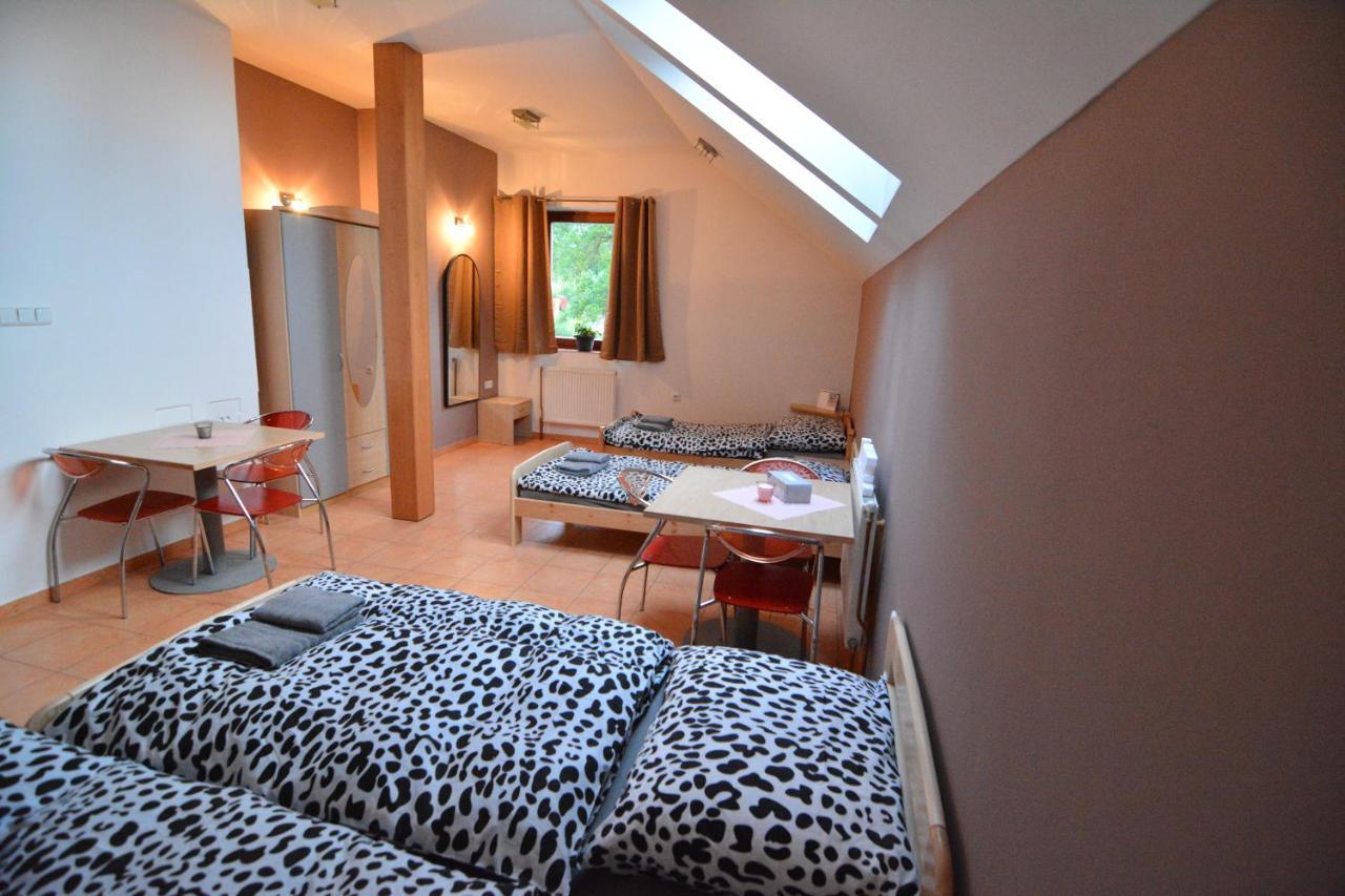 Ubytovani Kolonial Dolni Holetin Extérieur photo