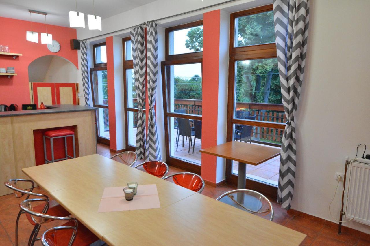 Ubytovani Kolonial Dolni Holetin Extérieur photo